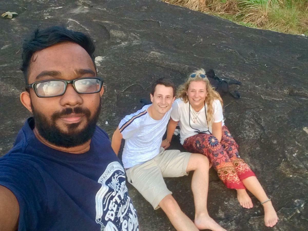 Ceylon Saradiel Home Stay Mawanella Esterno foto